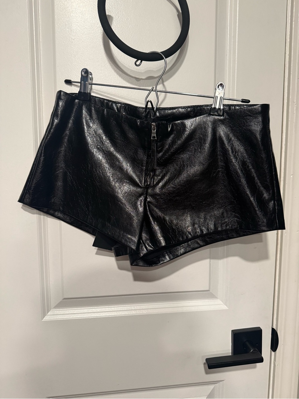 MINI FAUX LEATHER EFFECT SHORTS